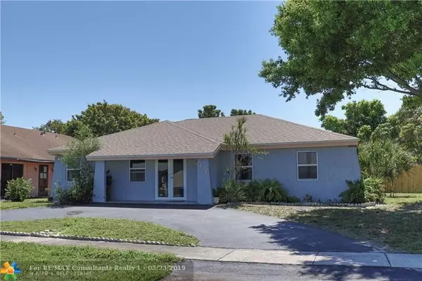 7436 SW 14th Ct, North Lauderdale, FL 33068