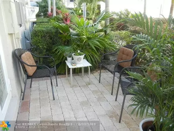 Lauderdale By The Sea, FL 33062,1900 Oceanwalk Ln  #119