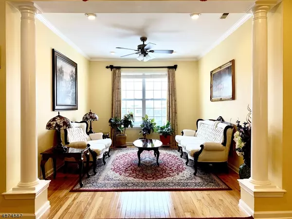 64 HOOVER AVE, Montgomery Twp., NJ 08540