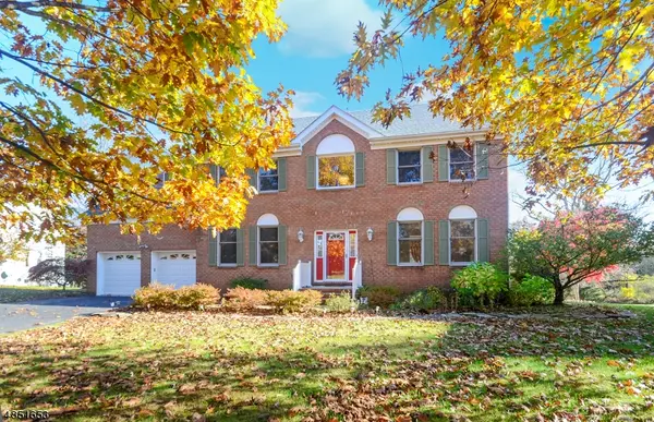 7 KILPATRICK LN, Montgomery Twp., NJ 08502