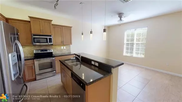 Pompano Beach, FL 33060,212 SW 7TH CT