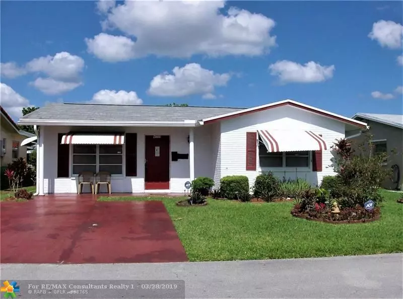 4709 NW 49th Dr, Tamarac, FL 33319