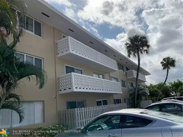 Fort Lauderdale, FL 33306,3220 Bayview Dr  #302