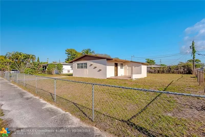 3291 NW 208th St, Miami Gardens, FL 33056