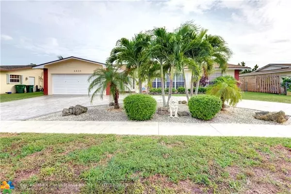 6830 NW 81st Pl, Tamarac, FL 33321