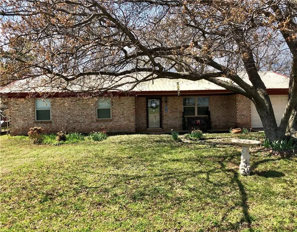 Marlow, OK 73055,707 N Ash Street