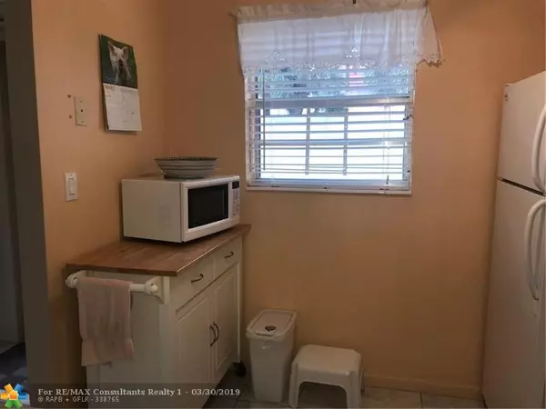 Lauderhill, FL 33313,4431 NW 16th St  #106H