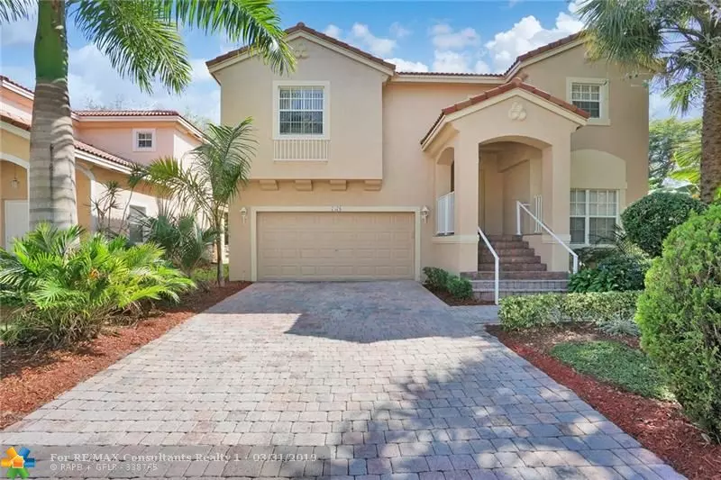 7578 NW 17th Dr, Pembroke Pines, FL 33024