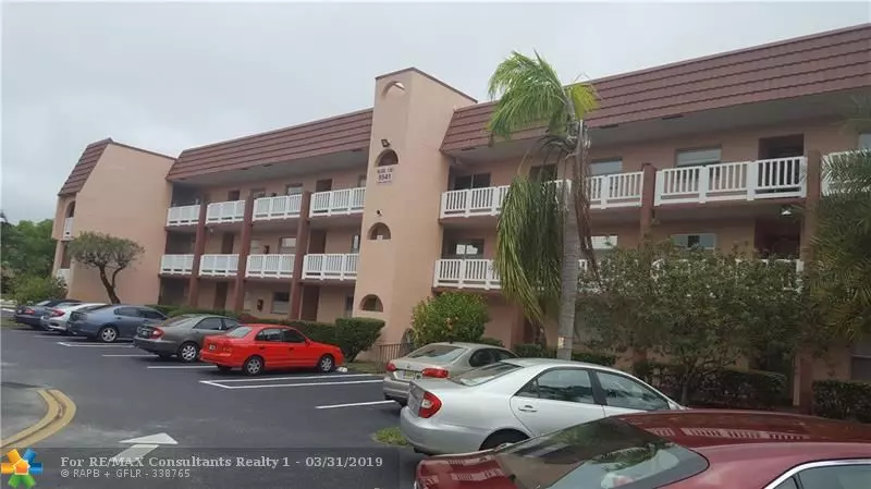 Sunrise, FL 33322,9541 Sunrise Lakes Blvd  #104