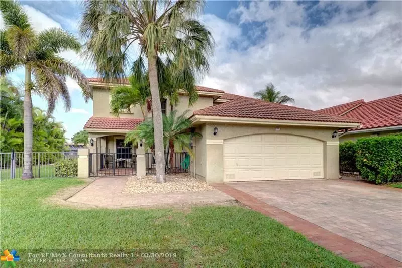 559 NW 39th Ave, Deerfield Beach, FL 33442