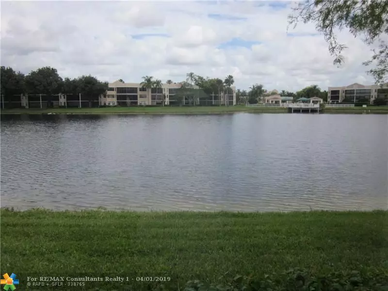 7252 S Devon Dr  #7252, Tamarac, FL 33321