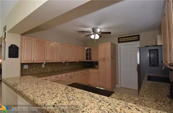 Plantation, FL 33317,800 Alamanda Ct