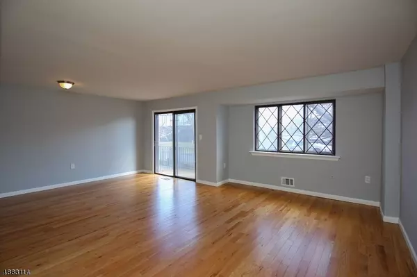 130 WILDFLOWER LN, Hillsborough Twp., NJ 08844