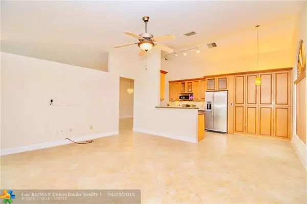 Boca Raton, FL 33498,10619 Plainview Cir