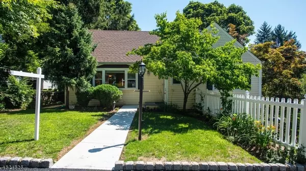 21 WOODLAND RD, Bernardsville Boro, NJ 07924