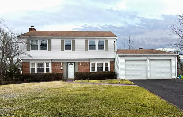 13 ORCHID CT, Franklin Twp., NJ 08873