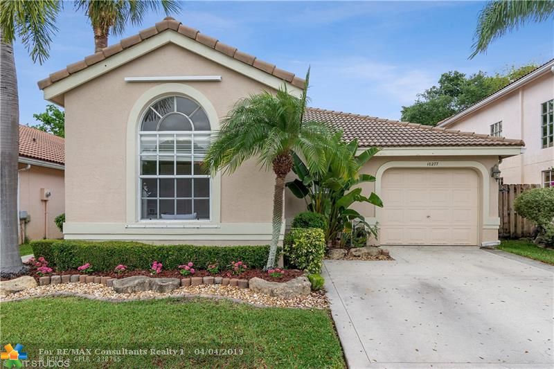 10277 Serene Meadow Dr, Boca Raton, FL 33428