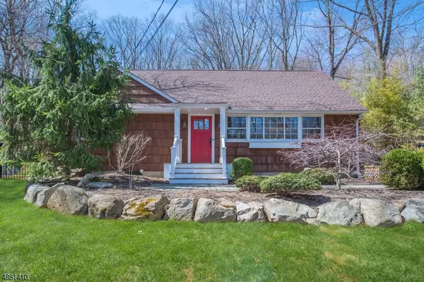 125 Taylortown Road, Montville Twp., NJ 07045