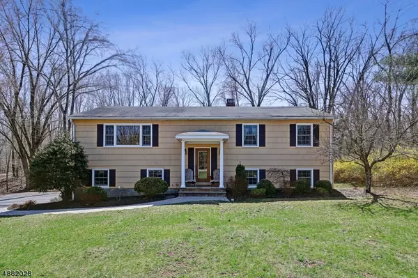 25 CLEVELAND CIR, Montgomery Twp., NJ 08558