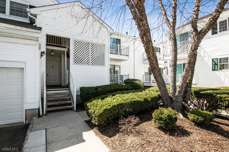 51 SMITHFIELD CT, Bernards Twp., NJ 07920