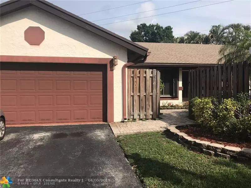 62 Forest Cir, Cooper City, FL 33026