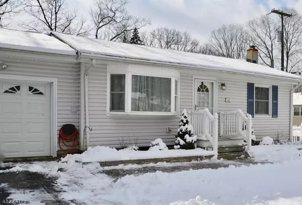 Hopatcong Boro, NJ 07843,312 BROOKLYN MOUNTAIN RD