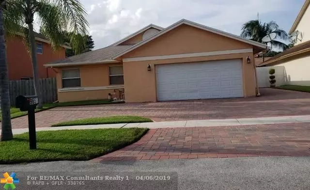 9651 SW 9th Court, Pembroke Pines, FL 33025