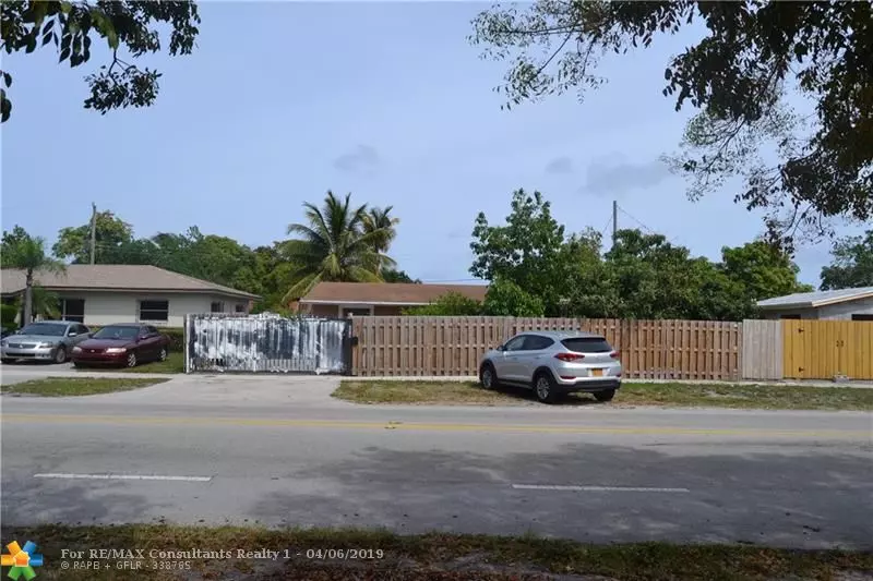 Pompano Beach, FL 33064,2510 NE 3rd Ave