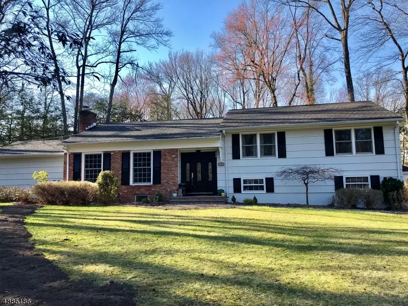 1249 SLEEPY HOLLOW LN, Scotch Plains Twp., NJ 07076