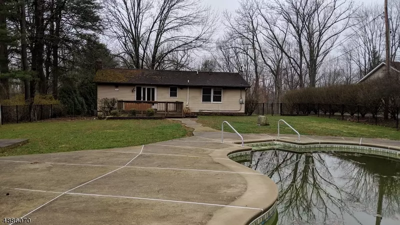 Washington Twp., NJ 07882,63 SPRINGTOWN RD