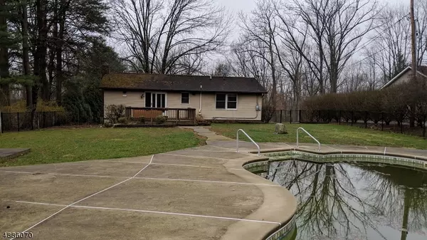 63 SPRINGTOWN RD, Washington Twp., NJ 07882