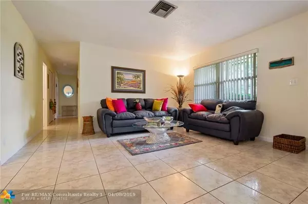 Dania Beach, FL 33312,5149 SW 27th Ter