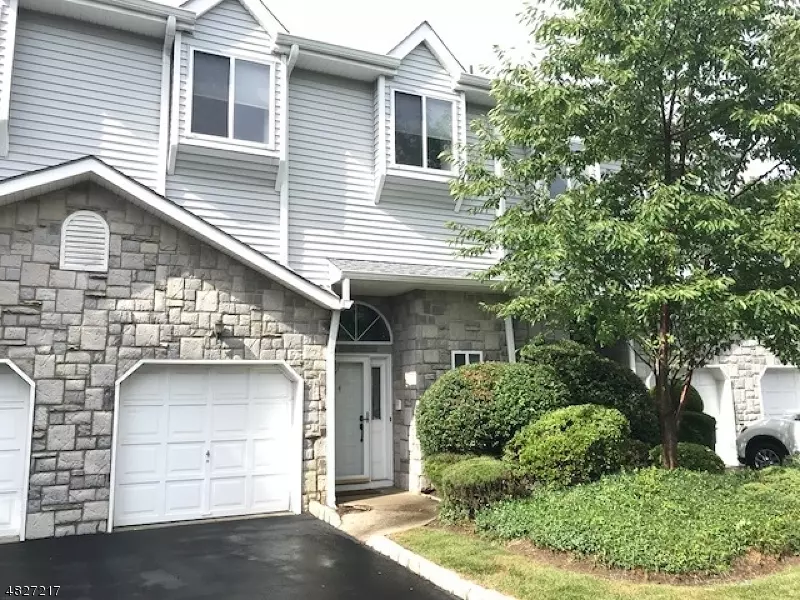 4 CATHERINE CT, Old Bridge Twp., NJ 08879