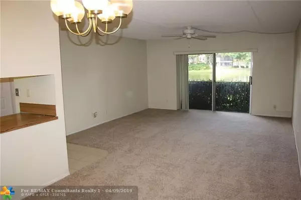 Pompano Beach, FL 33069,113 Gardens Dr  #103