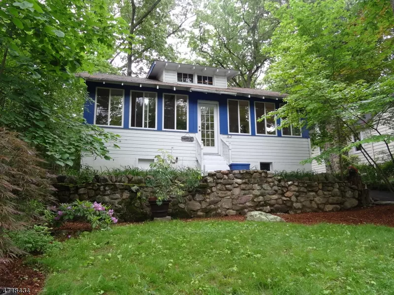 162 CUPSAW DR, Ringwood Boro, NJ 07456