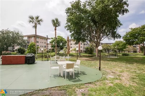 Lauderdale Lakes, FL 33313,2951 NW 46th Ave  #206