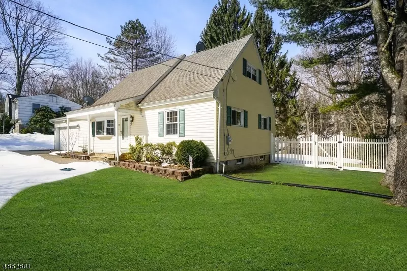 60 MORRIS AVE, West Milford Twp., NJ 07480