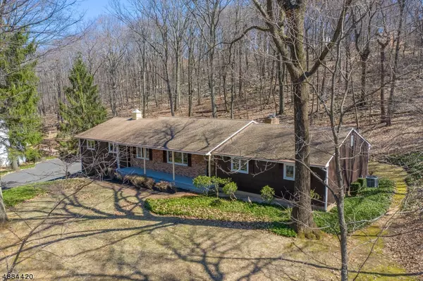 305 N POLKTOWN RD, Bethlehem Twp., NJ 08826