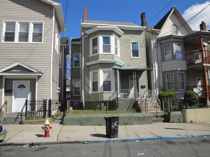 255 HAMILTON AVE, Paterson City, NJ 07501