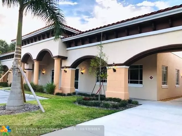 Coral Springs, FL 33065,8896 Royal Palm Blvd