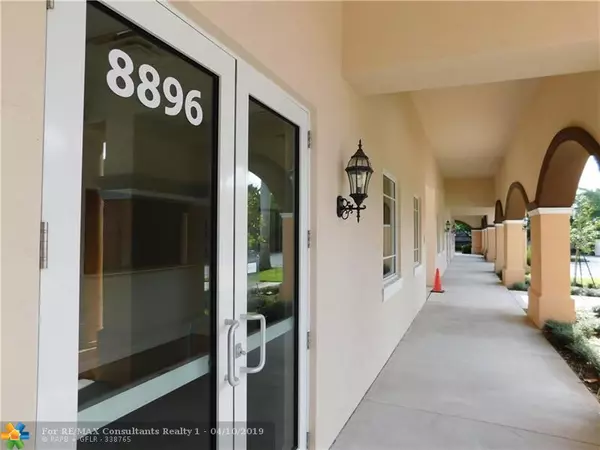 Coral Springs, FL 33065,8896 Royal Palm Blvd