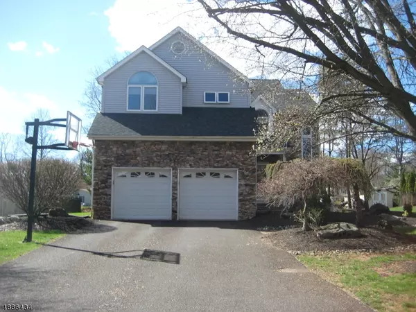 13 WALLACE BLVD, Hillsborough Twp., NJ 08844