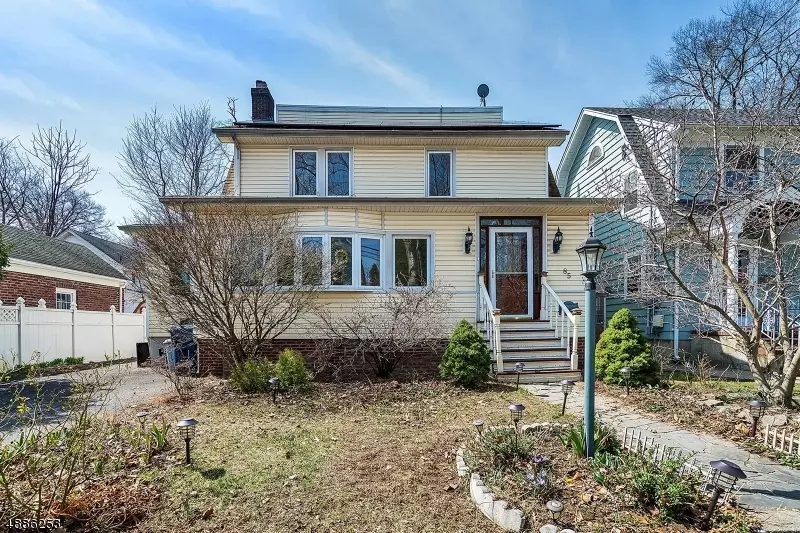 85 WILLOW AVE, Hackensack City, NJ 07601