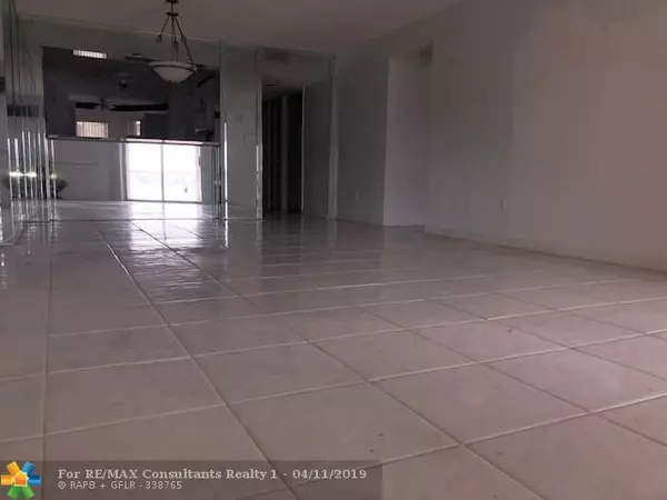 Tamarac, FL 33321,7408 Granville Dr  #110