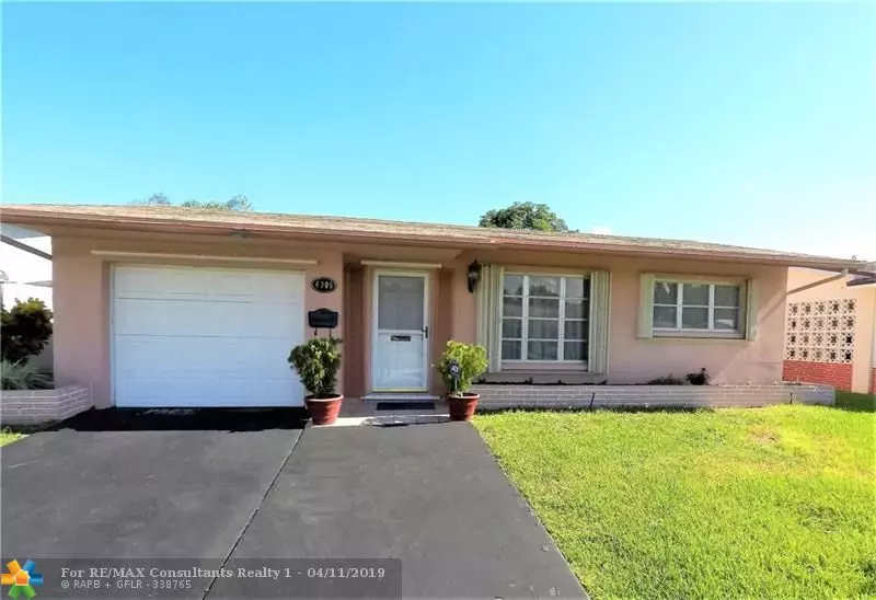 Tamarac, FL 33319,4909 NW 52 Court