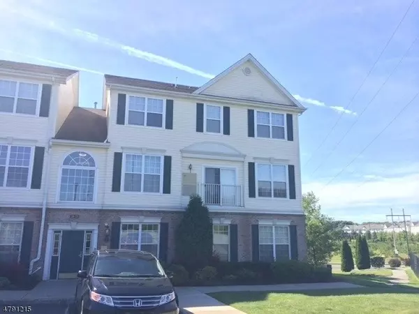 246 WINDMILL CT, Lopatcong Twp., NJ 08865