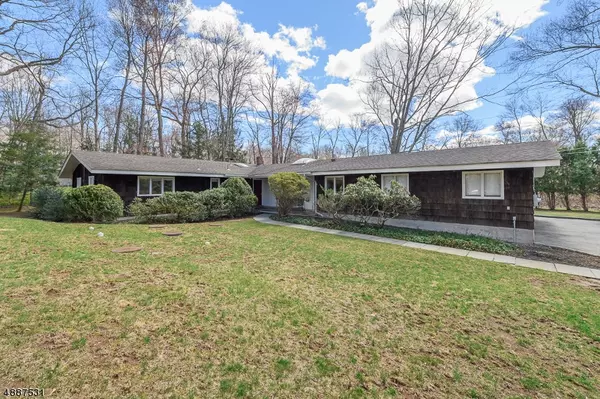 Upper Saddle River Boro, NJ 07458,48 GRANDVIEW AVE