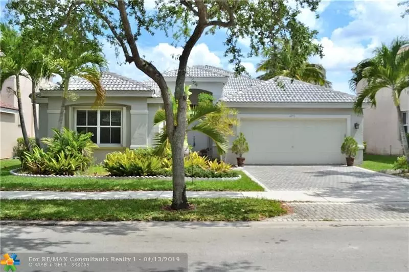 4251 Laurel Ridge Cir, Weston, FL 33331