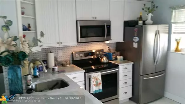 Pompano Beach, FL 33062,1541 S Ocean Blvd  #317