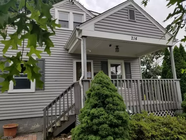 214 N 3RD AVE, Manville Boro, NJ 08835
